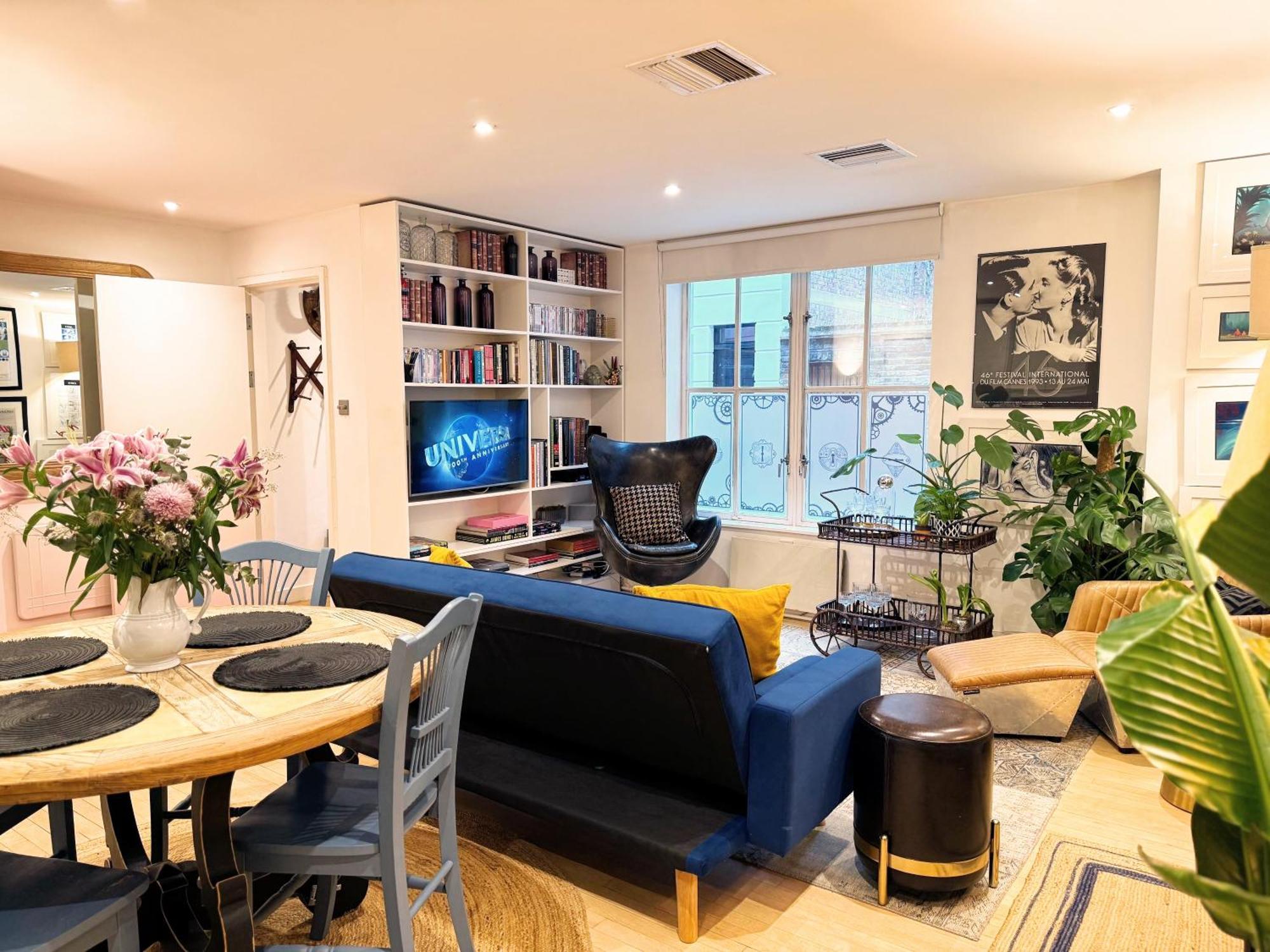 Spacious West End Duplex Apartment, W1 Central Λονδίνο Εξωτερικό φωτογραφία